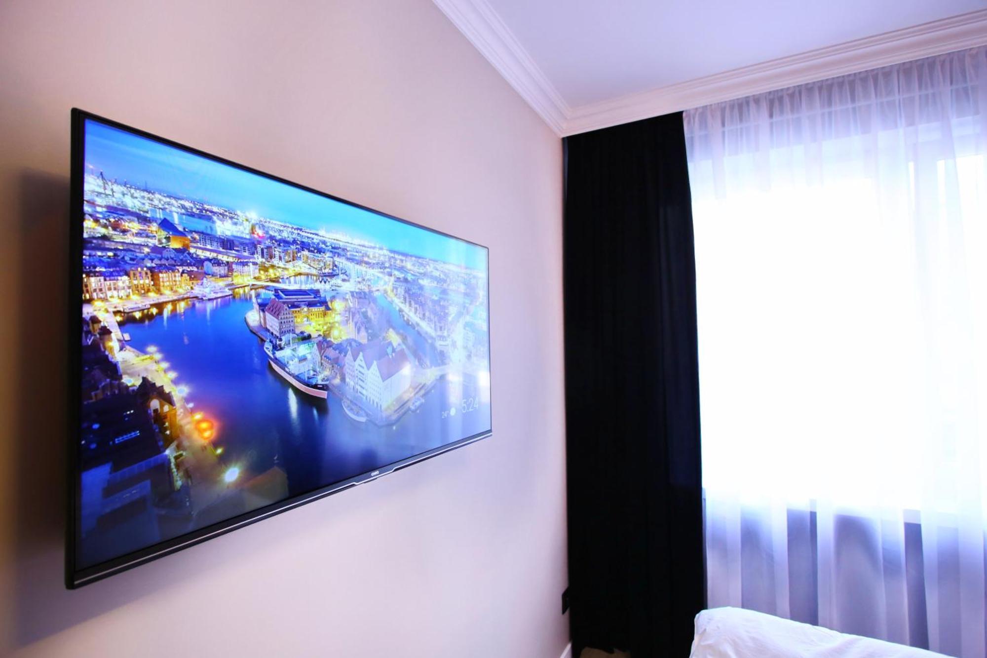 Saint Barbara Gorgeous 3 In The Heart Of Apartment *